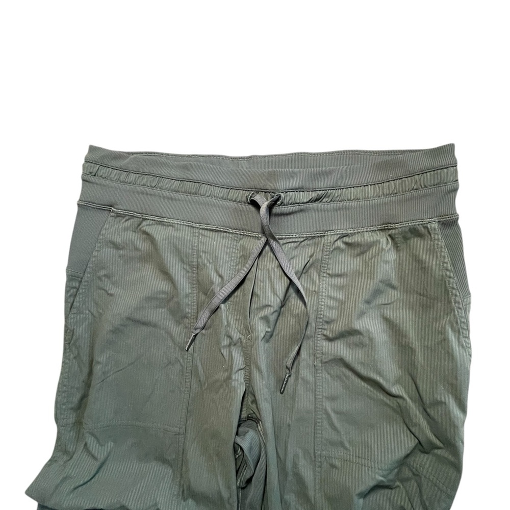 Lululemon Mid-rise Cropped Women's Olive Drawstring Pants - Picture 3 of 15